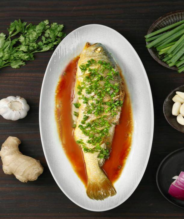 “国信优品”首发联名礼盒 让世界读懂东方味