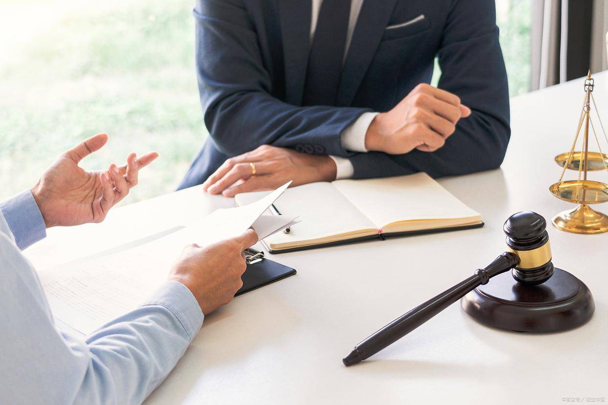 江苏吴中股票赔偿怎么申请？谢保平律师团队：股民新立案