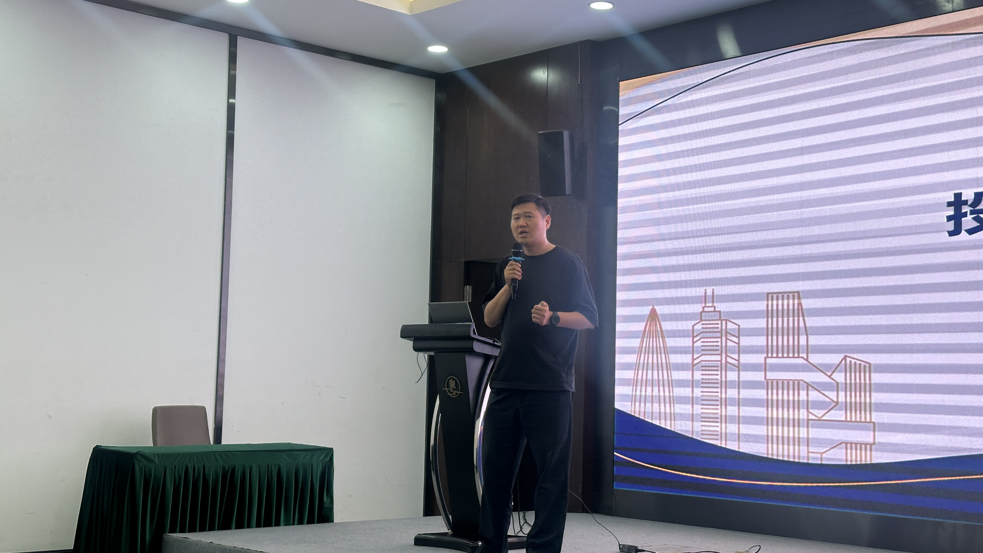 杭州国信证券(杭州国信证券上班怎么样)